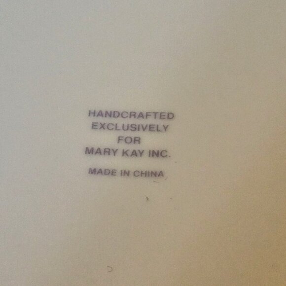 2 Mary Kay MK Dinner Plates Inspirational Words to Live by 10.5" sentiment promo - Picture 6 of 7